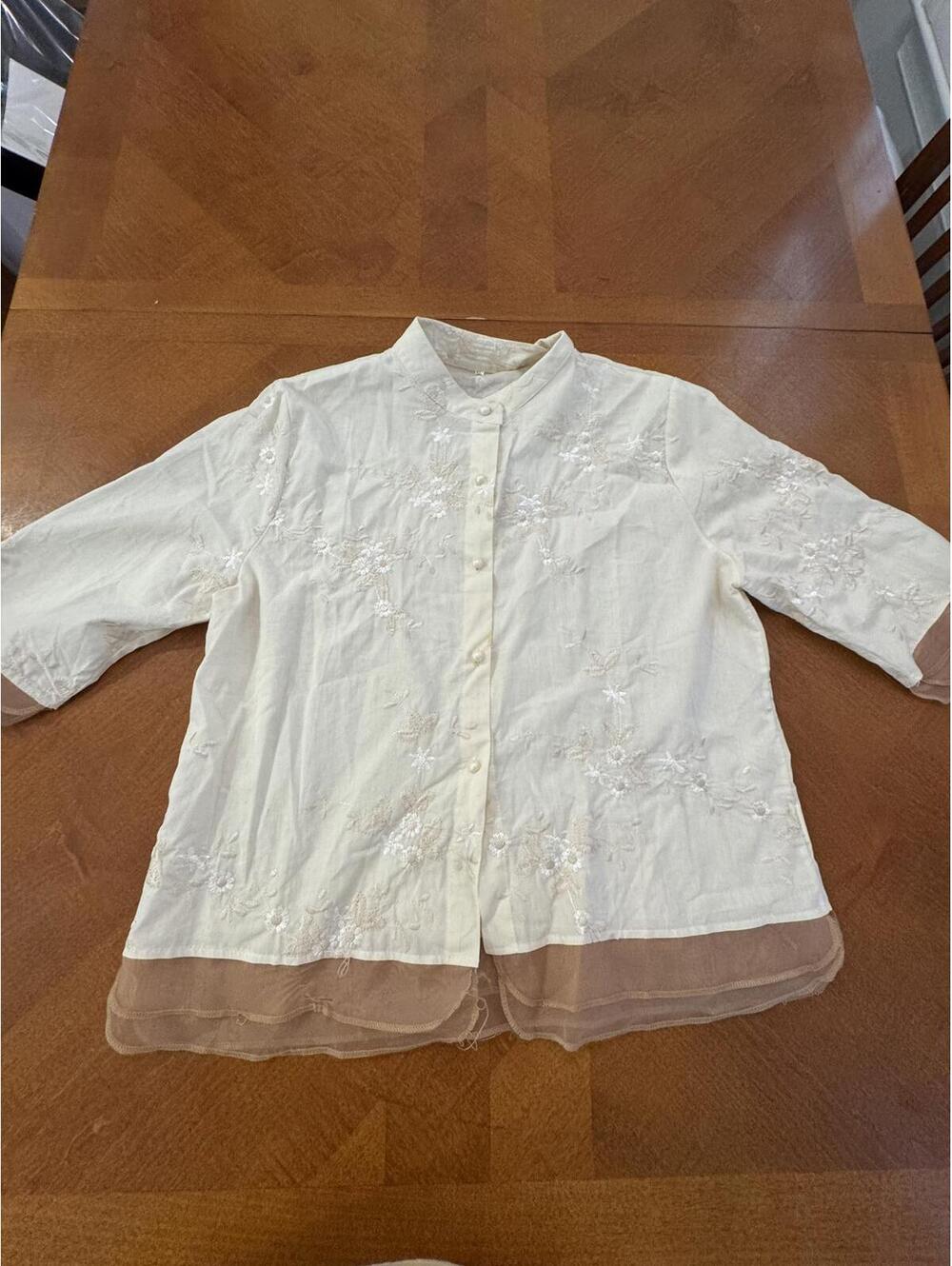 Embroidered Sheer Hem Button-Up Blouse size XL